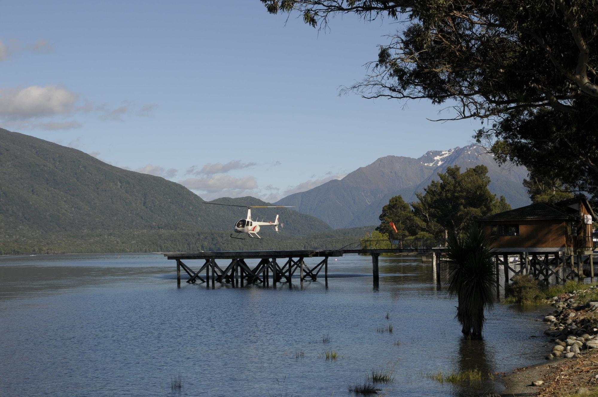 Distinction Te Anau Hotel & Villas Exterior foto